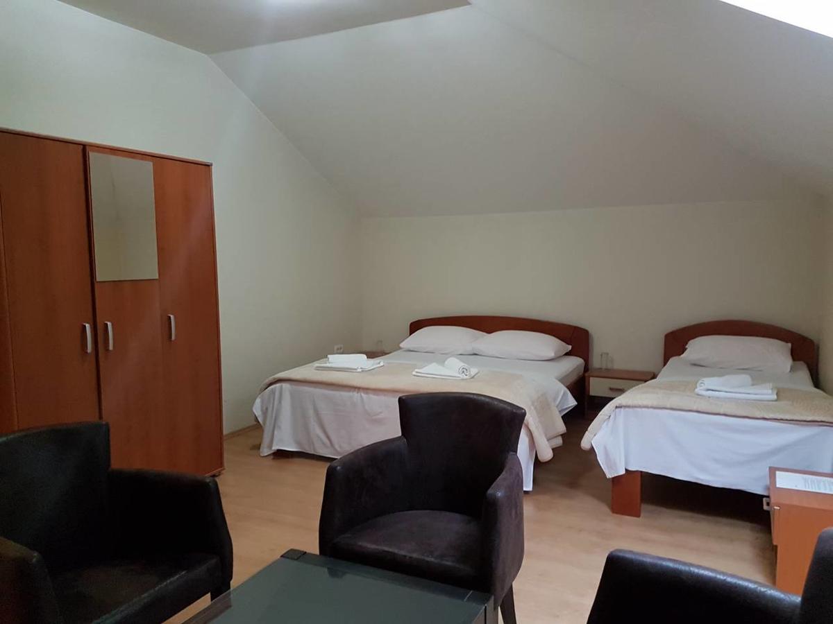 Aparthotel Koliba Nikšić Extérieur photo