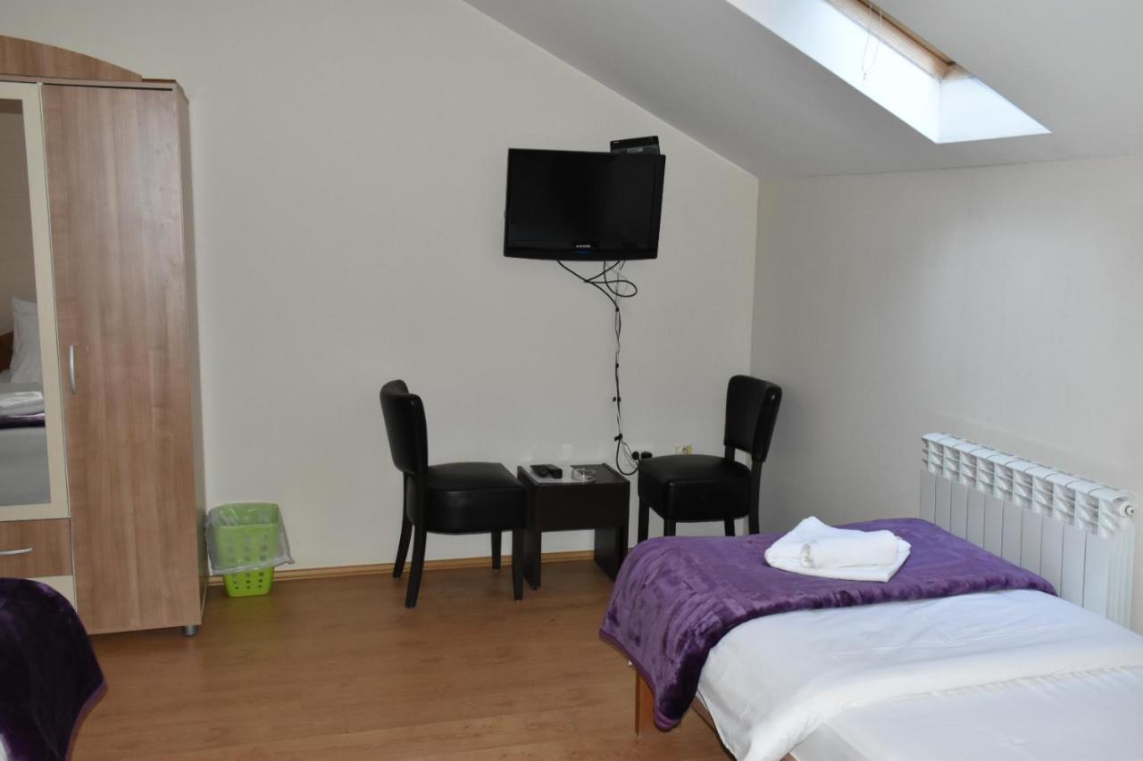 Aparthotel Koliba Nikšić Extérieur photo